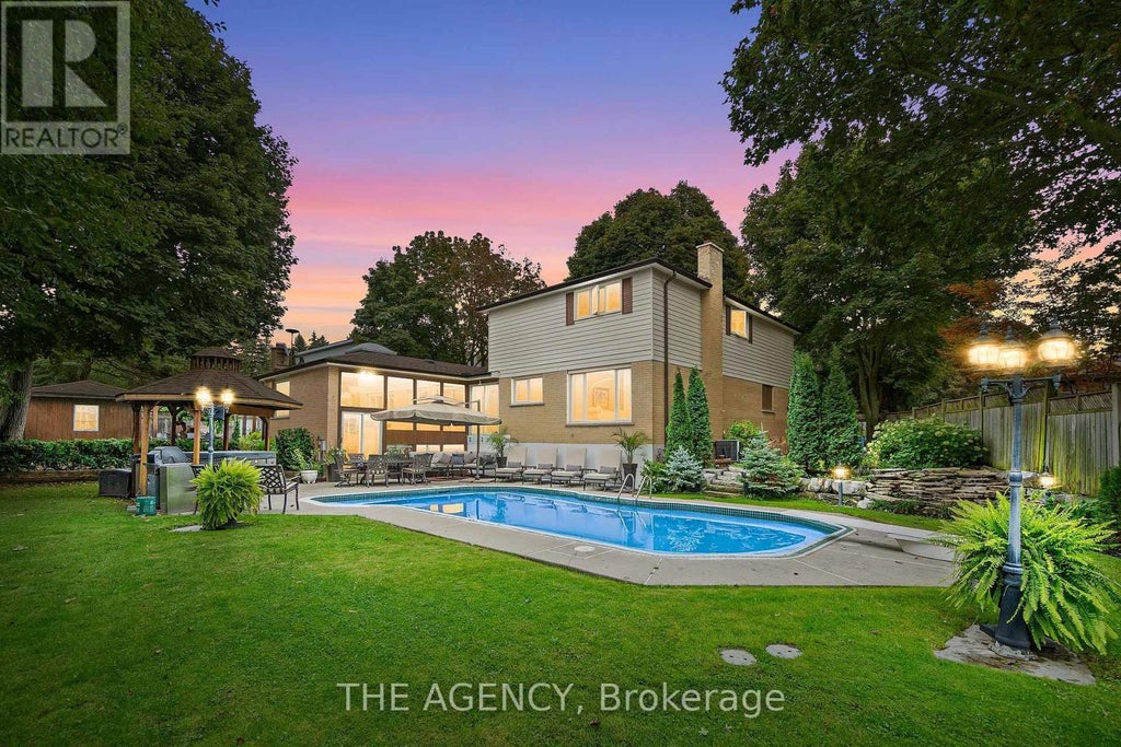 178 Millpond Court, Richmond Hill (mill Pond)