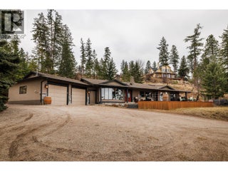 5715 Lakeshore Road. Kelowna, British Columbia