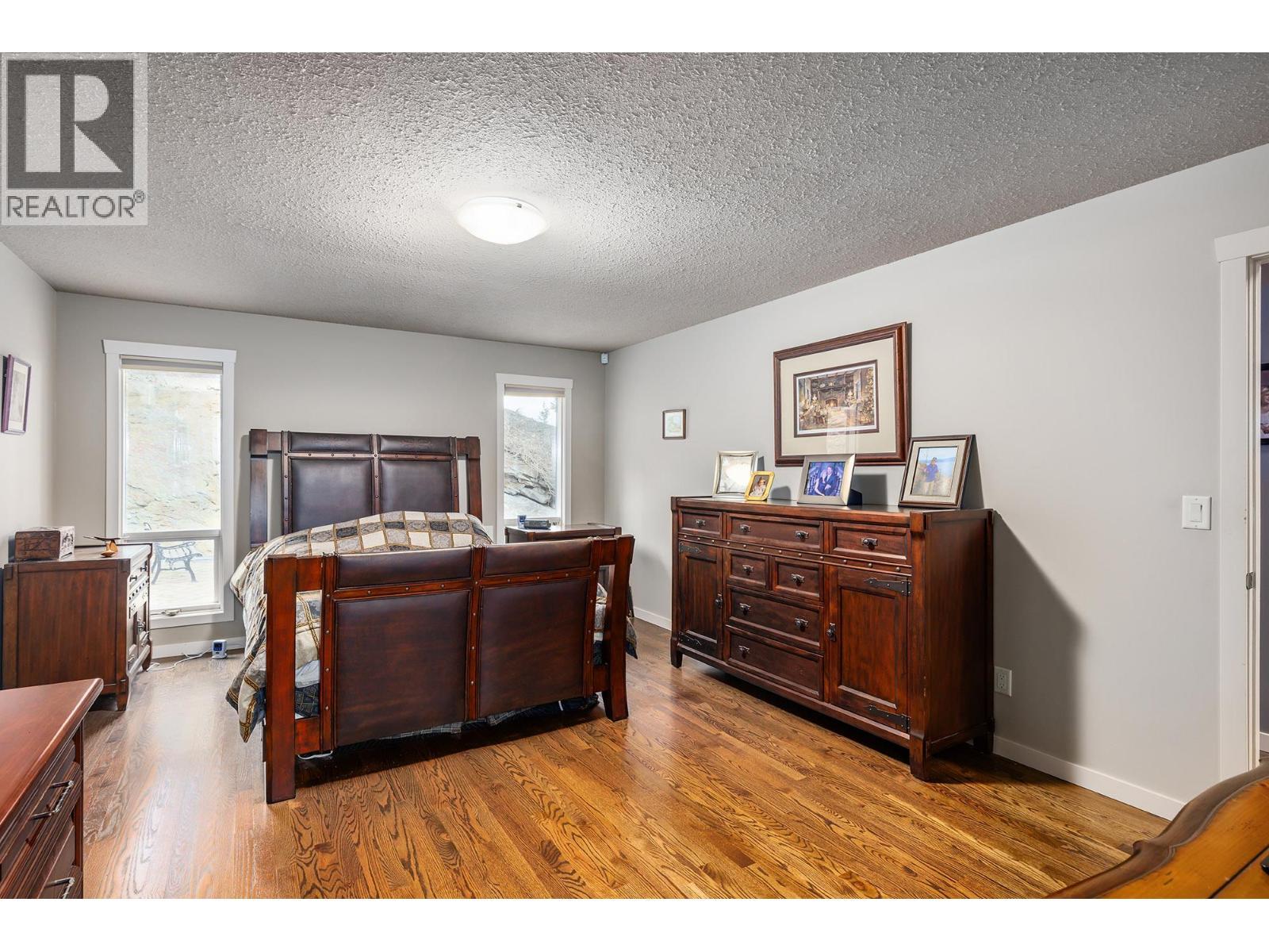 5715 Lakeshore Road. Kelowna, British Columbia