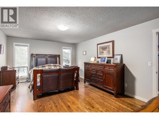 5715 Lakeshore Road. Kelowna, British Columbia