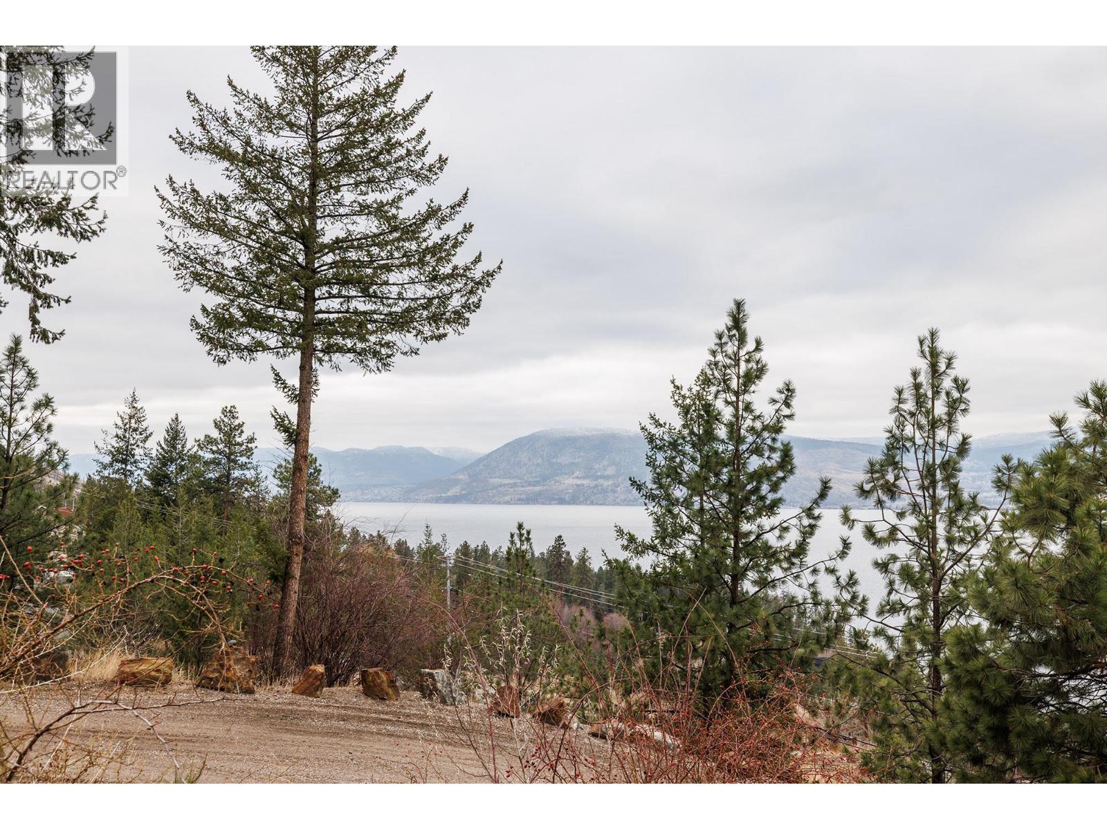 5715 Lakeshore Road. Kelowna, British Columbia
