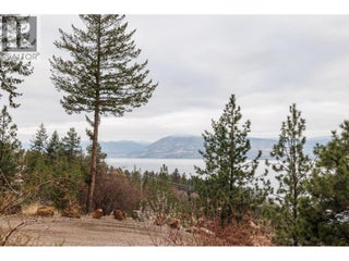 5715 Lakeshore Road. Kelowna, British Columbia