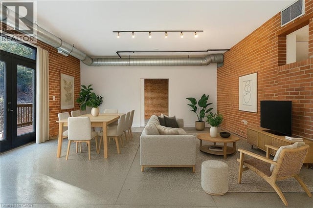 85 Spruce Street Unit# 206, Cambridge