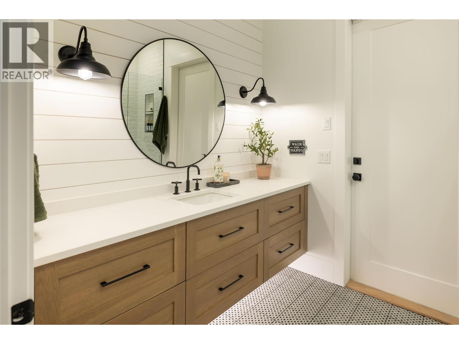 5635 Upper Mission Court. Kelowna, British Columbia