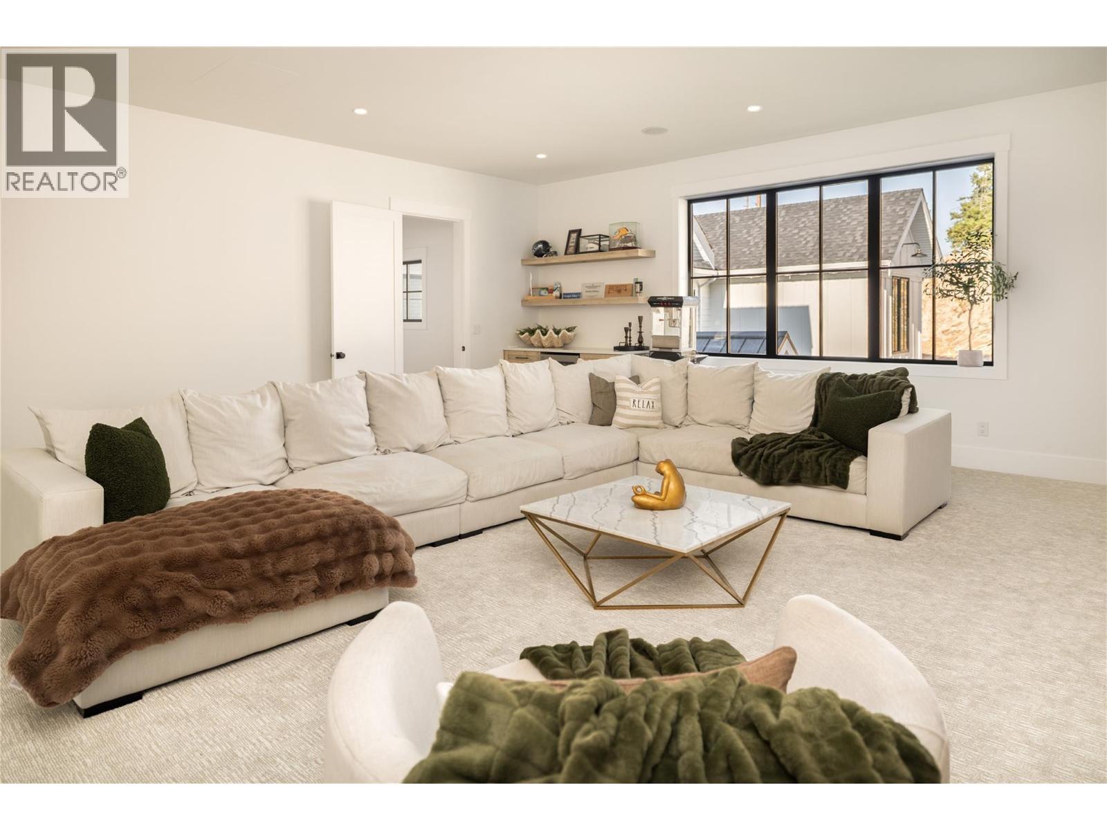 5635 Upper Mission Court. Kelowna, British Columbia