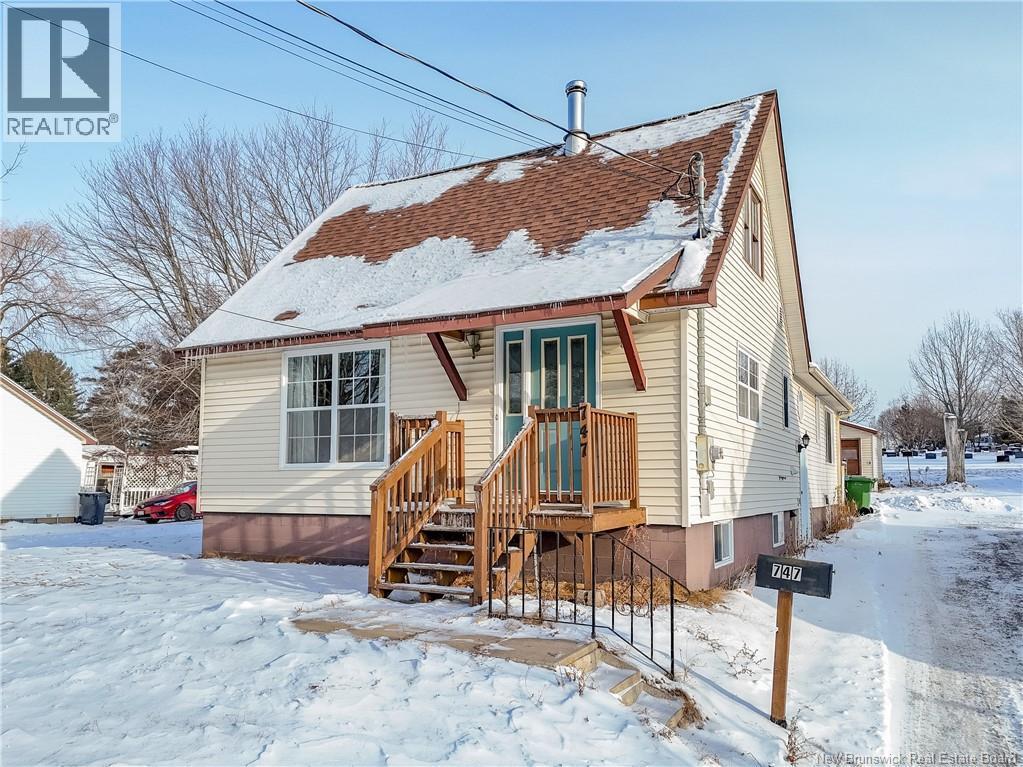 747 Maclaren Avenue, Fredericton