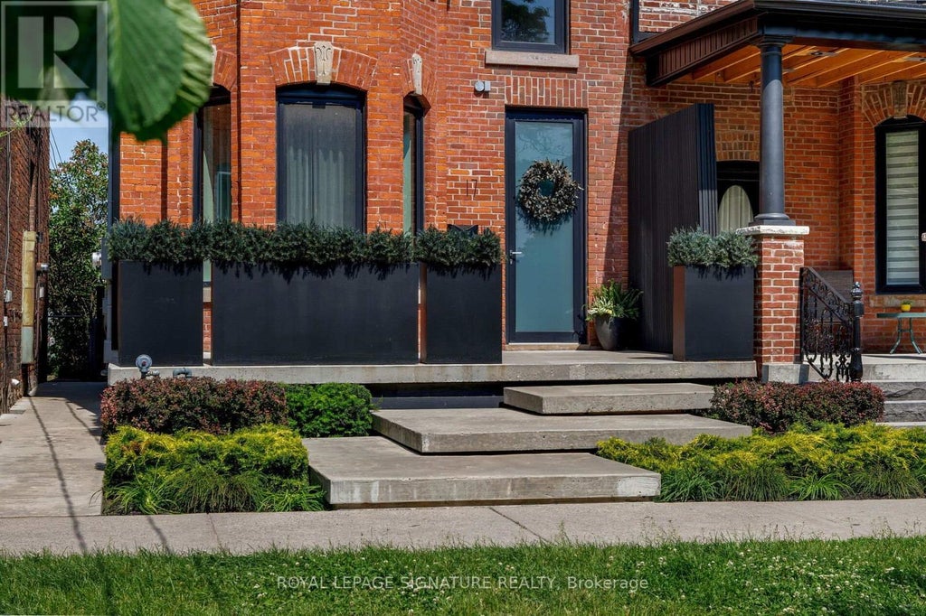 17 Lakeview Avenue, Toronto (trinity-Bellwoods)