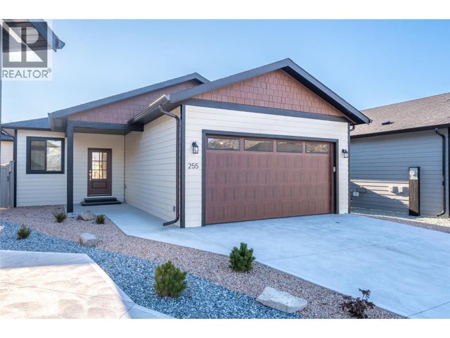 255 Bentgrass Avenue, Oliver