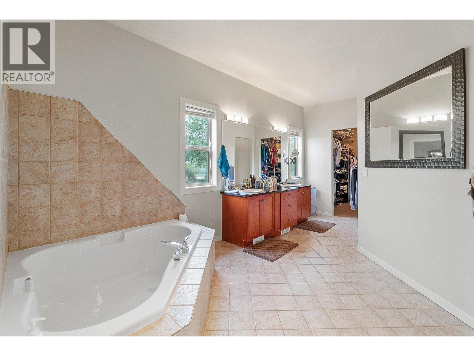 1720 Morrison Road. Kelowna, British Columbia