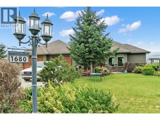 1720 Morrison Road. Kelowna, British Columbia