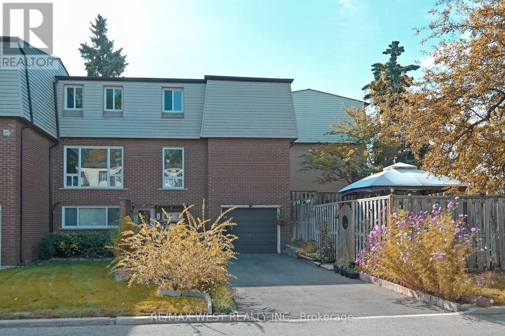 159 - 3175 Kirwin Avenue, Mississauga (cooksville)