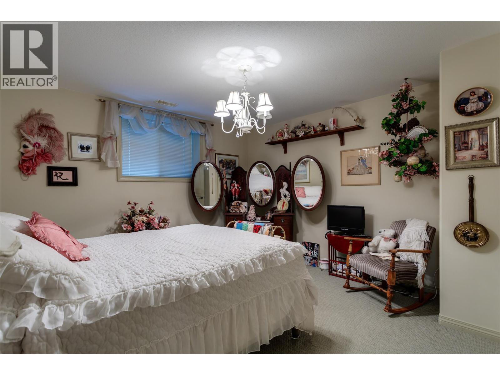 1188 Houghton Road Unit# 114. Kelowna, British Columbia