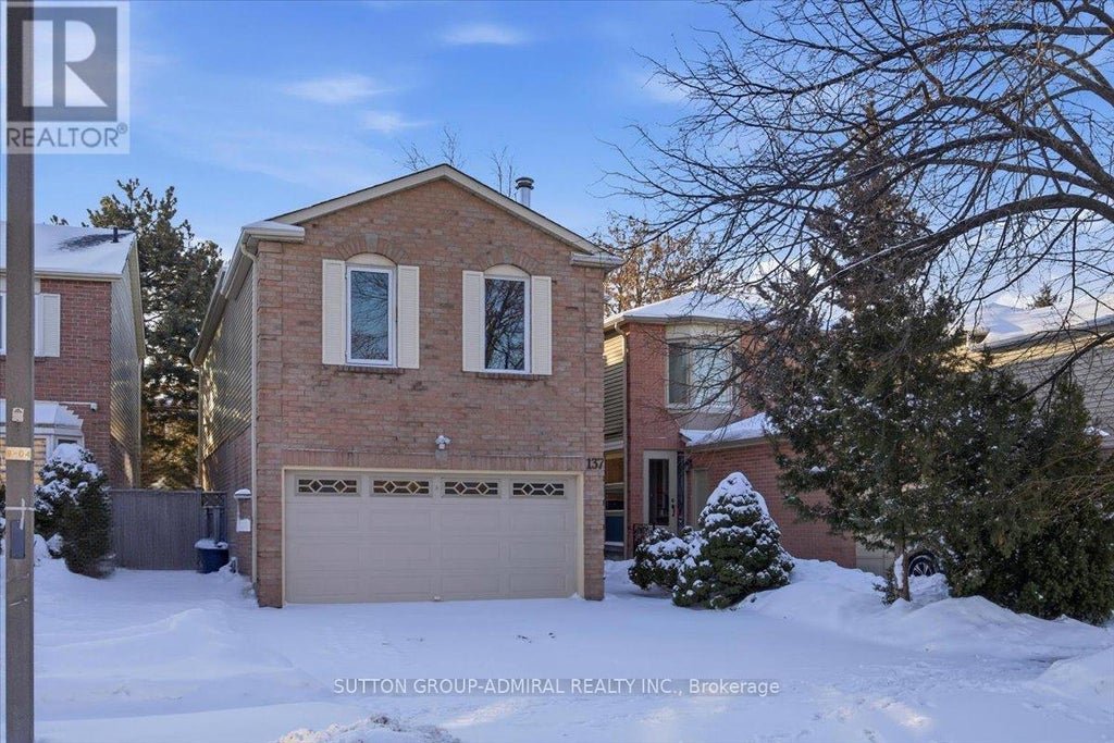 137 Chelwood Drive, Vaughan (brownridge)