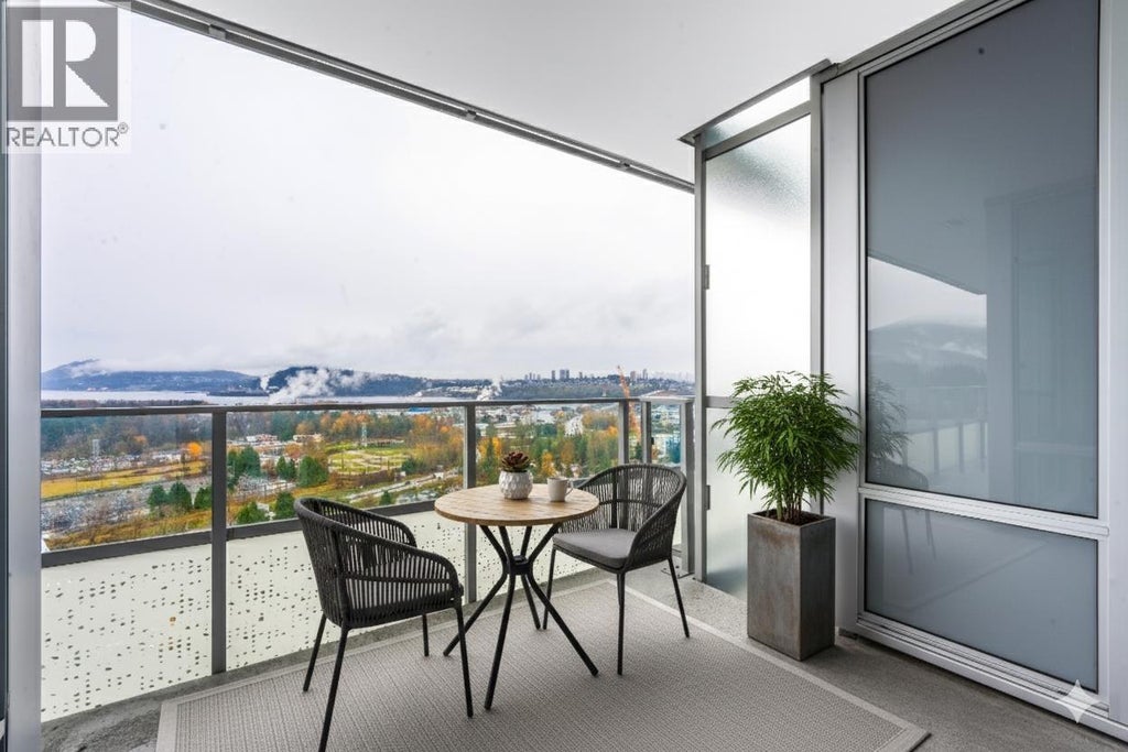 3002 1500 Fern Street, North Vancouver