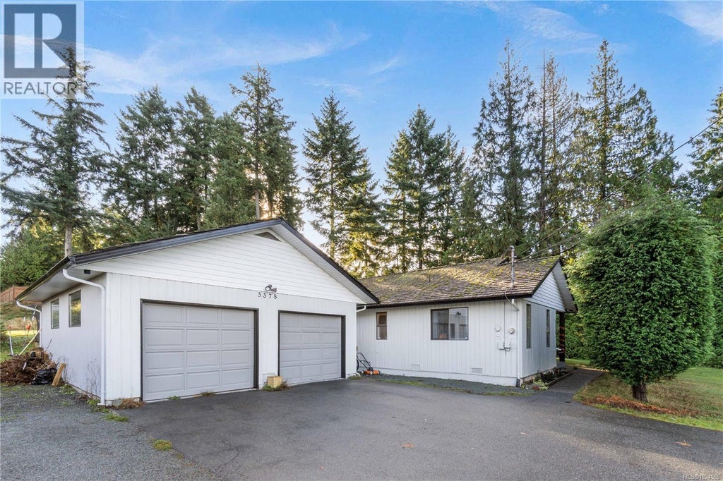 5378 Rutherford Road, Nanaimo