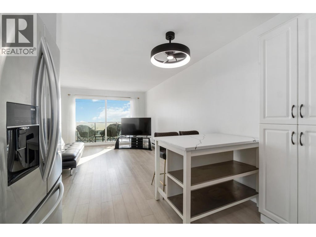 208 312 Carnarvon Street, New Westminster