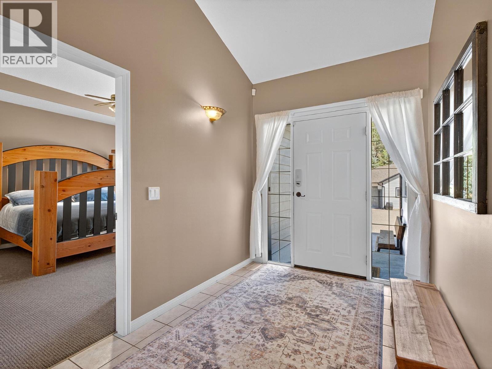 5955 Postill Lake Road. Kelowna, British Columbia