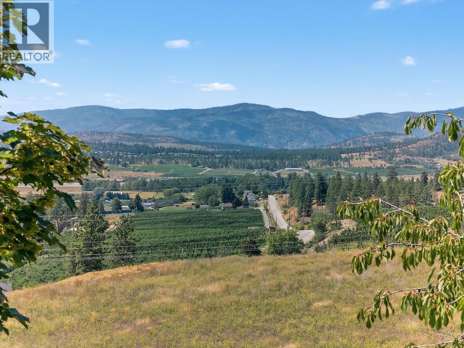 5955 Postill Lake Road. Kelowna, British Columbia