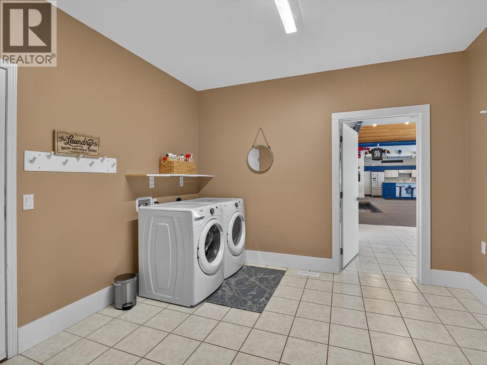 5955 Postill Lake Road. Kelowna, British Columbia