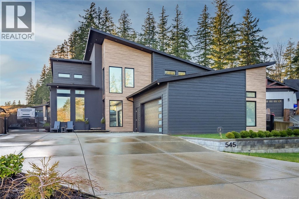 545 Nebraska Place, Campbell River