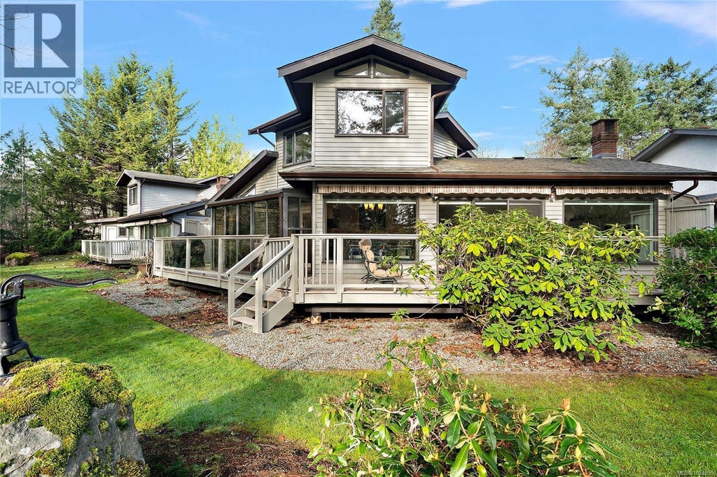 32 1255 Wain Road, North Saanich