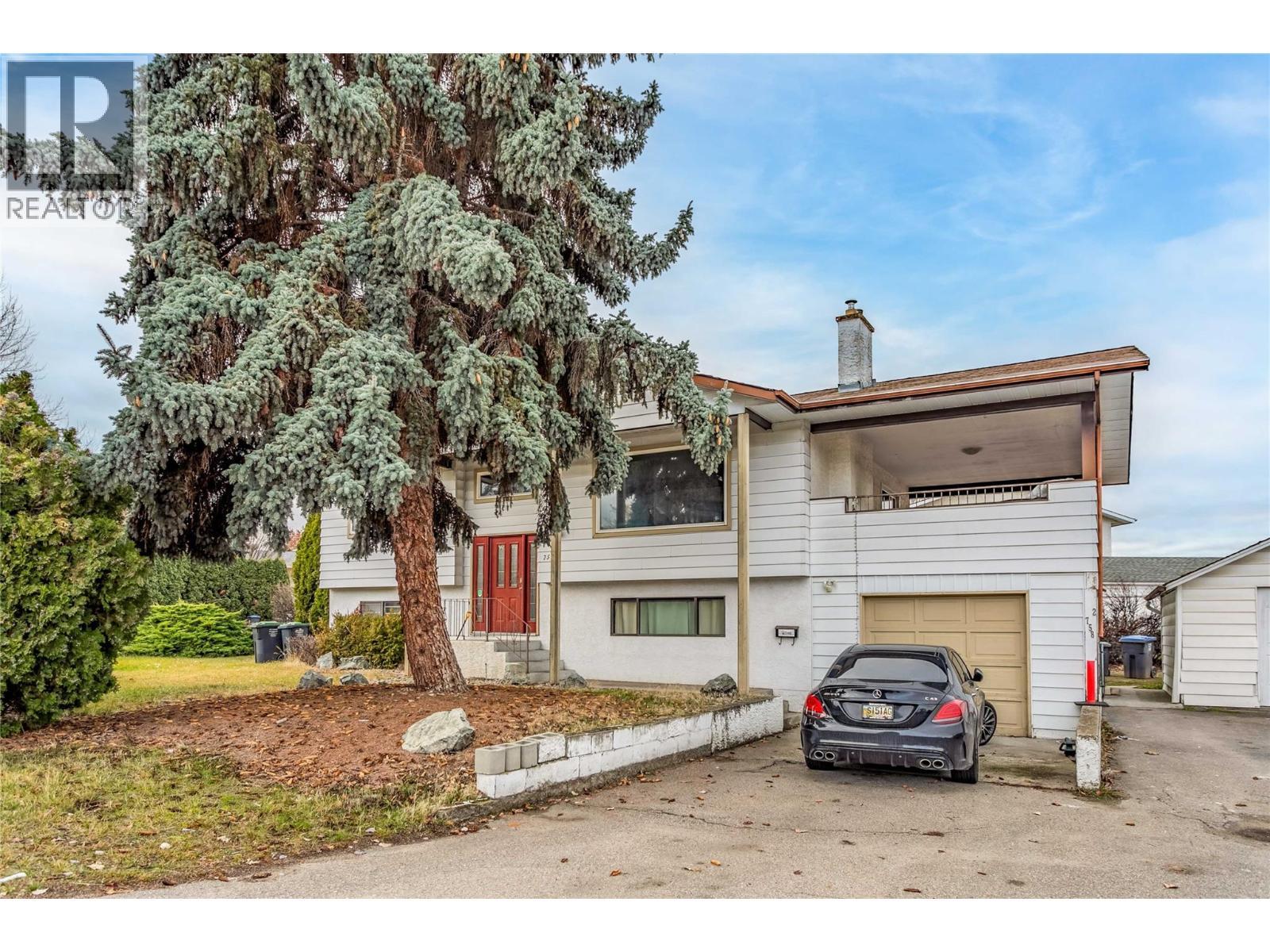 758 Josselyn Court. Kelowna, British Columbia