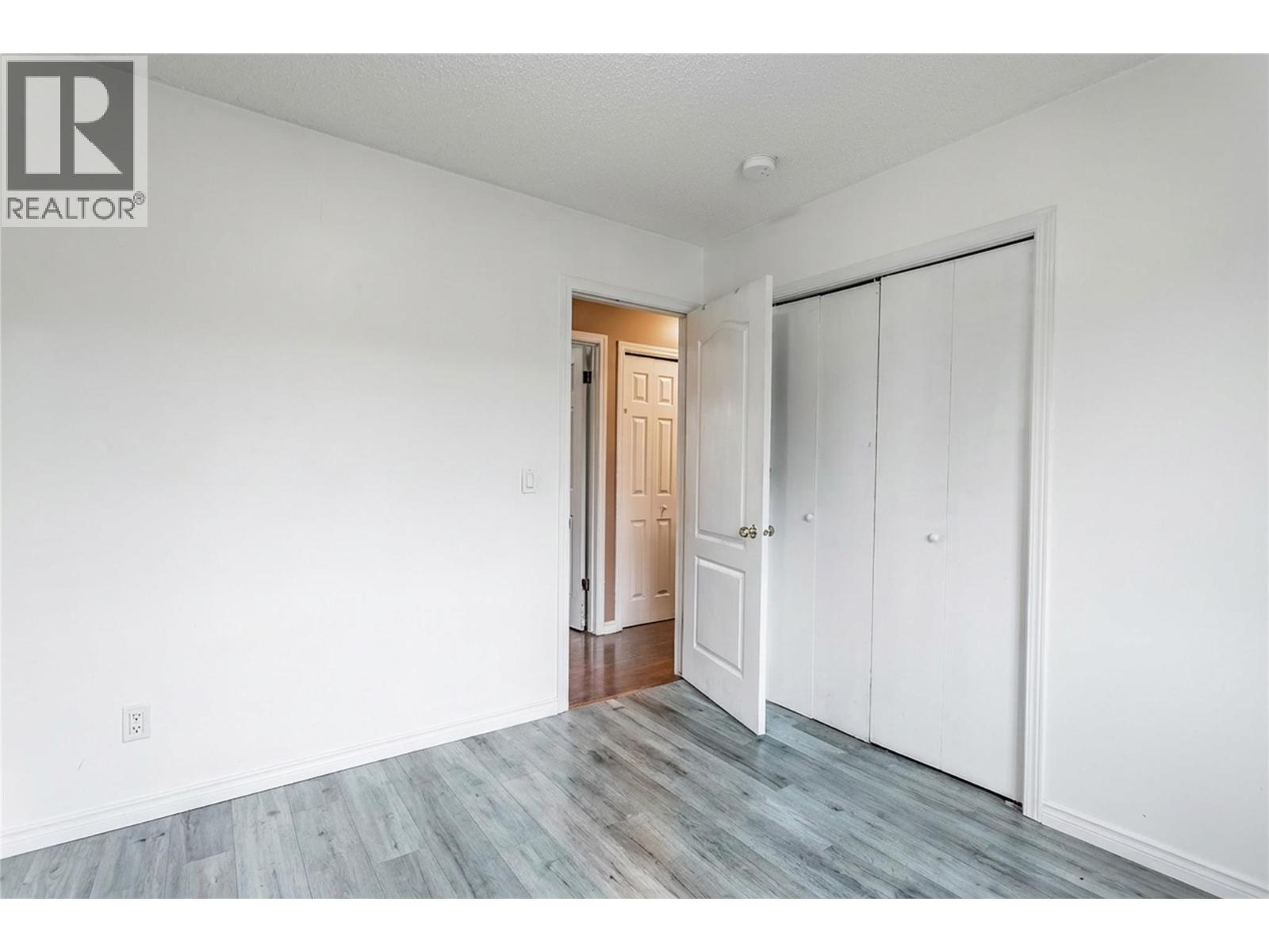 758 Josselyn Court. Kelowna, British Columbia