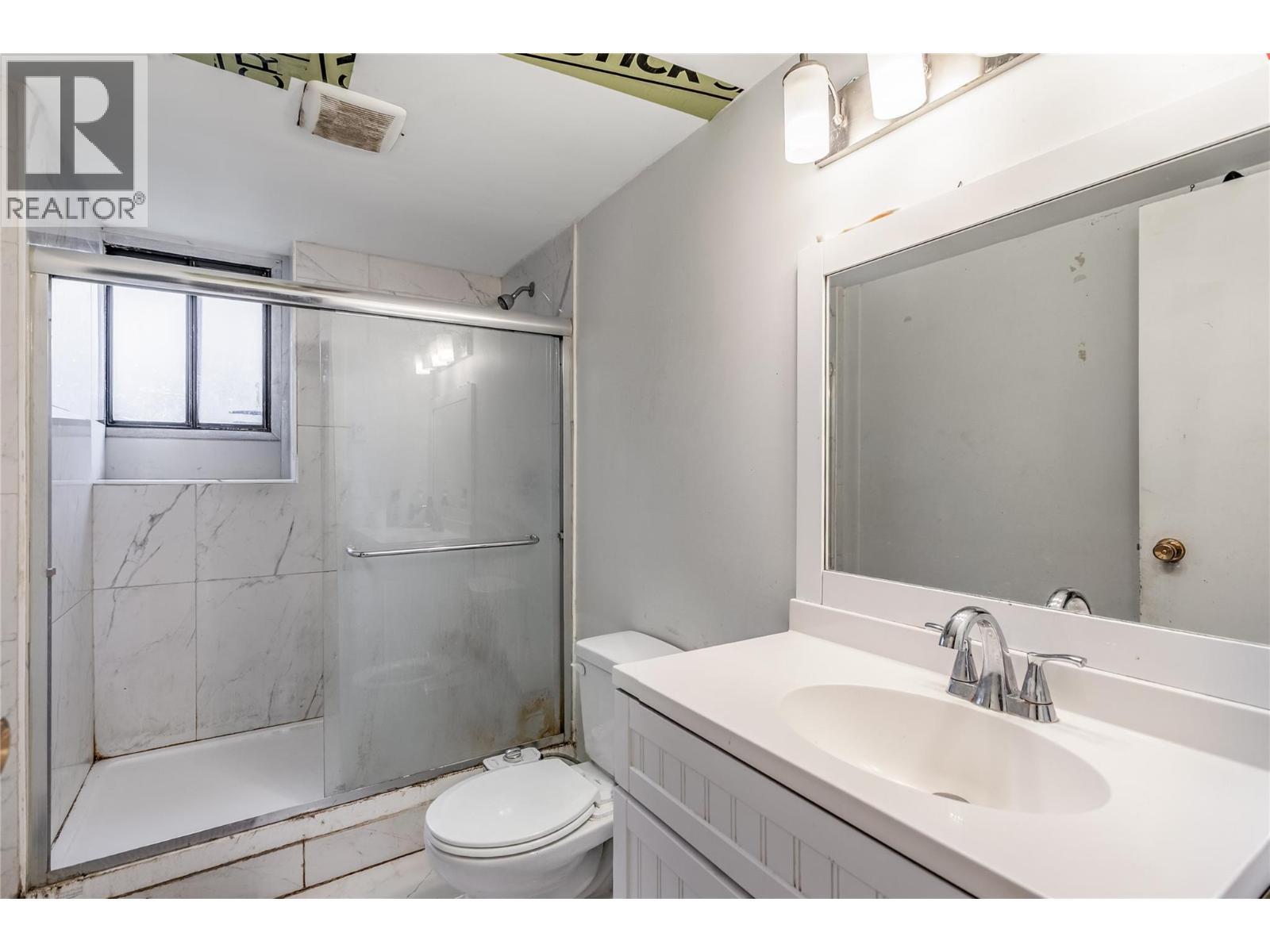 758 Josselyn Court. Kelowna, British Columbia