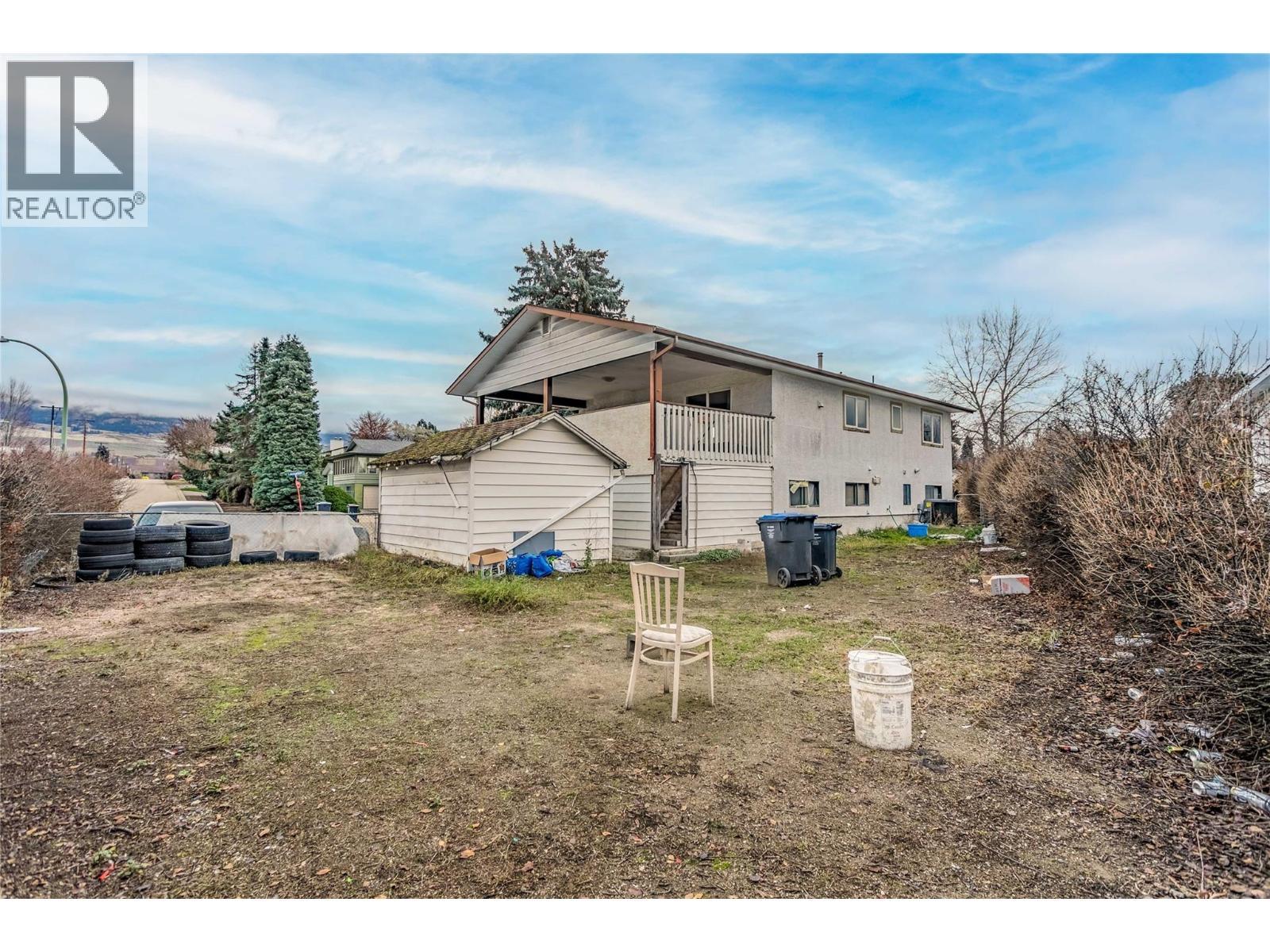 758 Josselyn Court. Kelowna, British Columbia