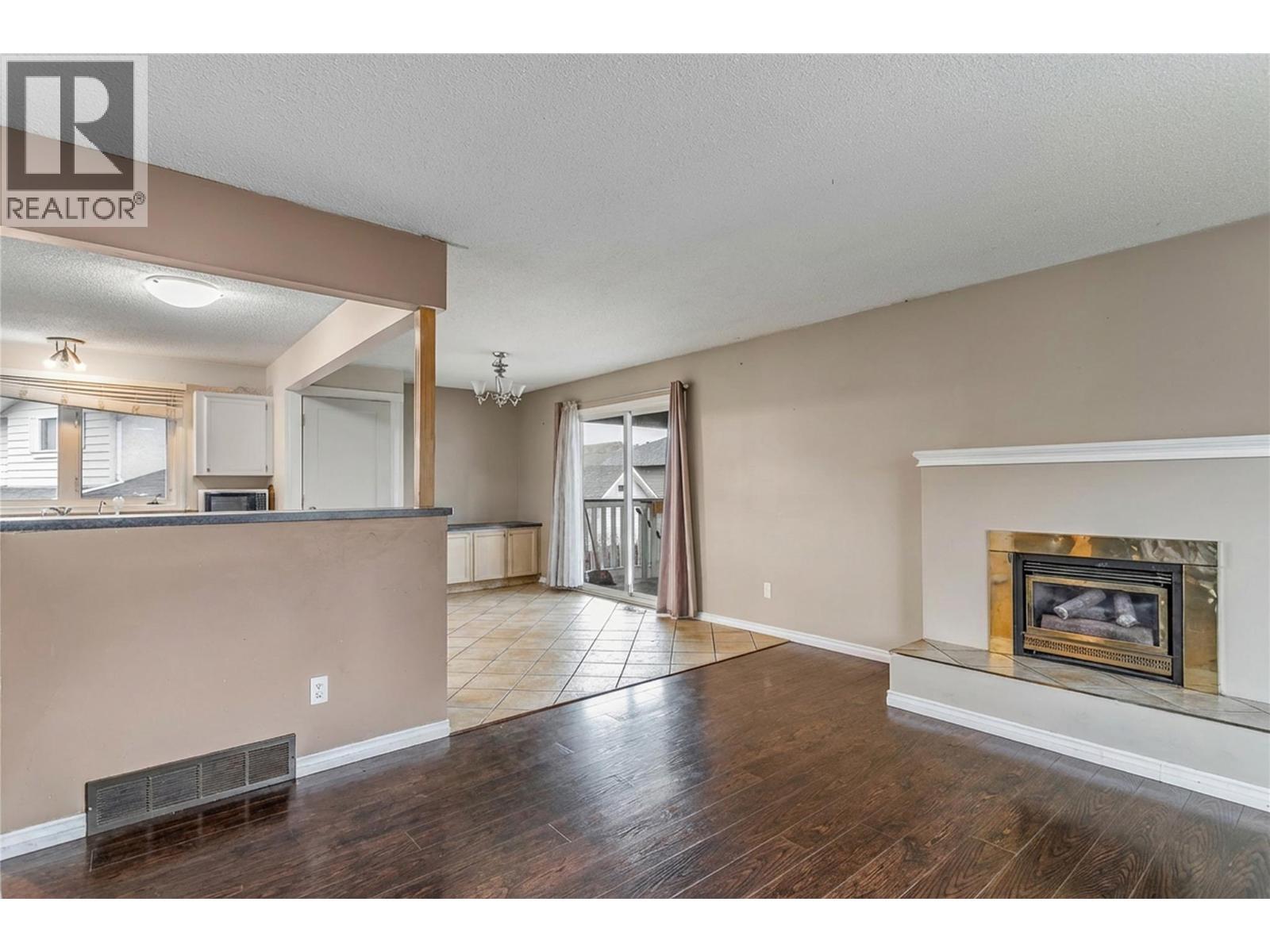 758 Josselyn Court. Kelowna, British Columbia