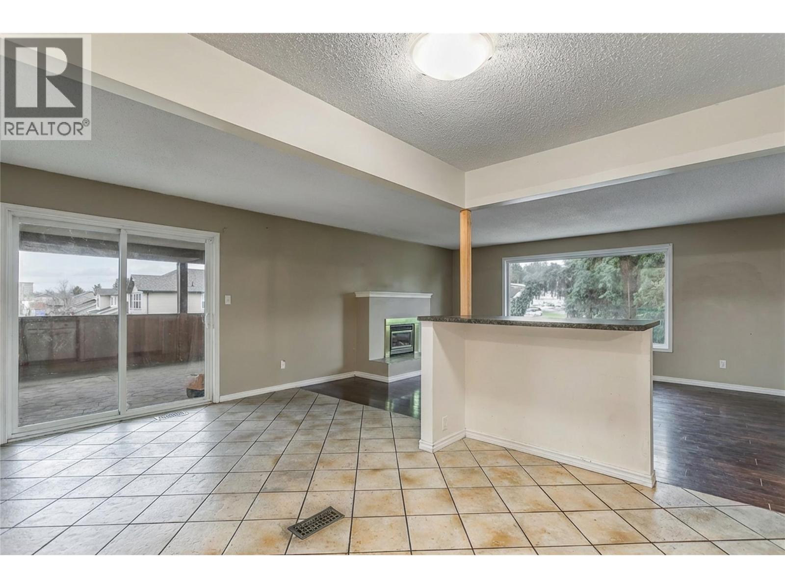 758 Josselyn Court. Kelowna, British Columbia