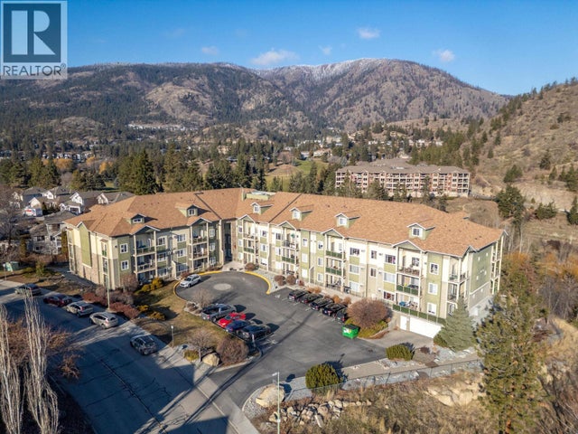 2120 Shannon Ridge Drive Unit# 105, West Kelowna