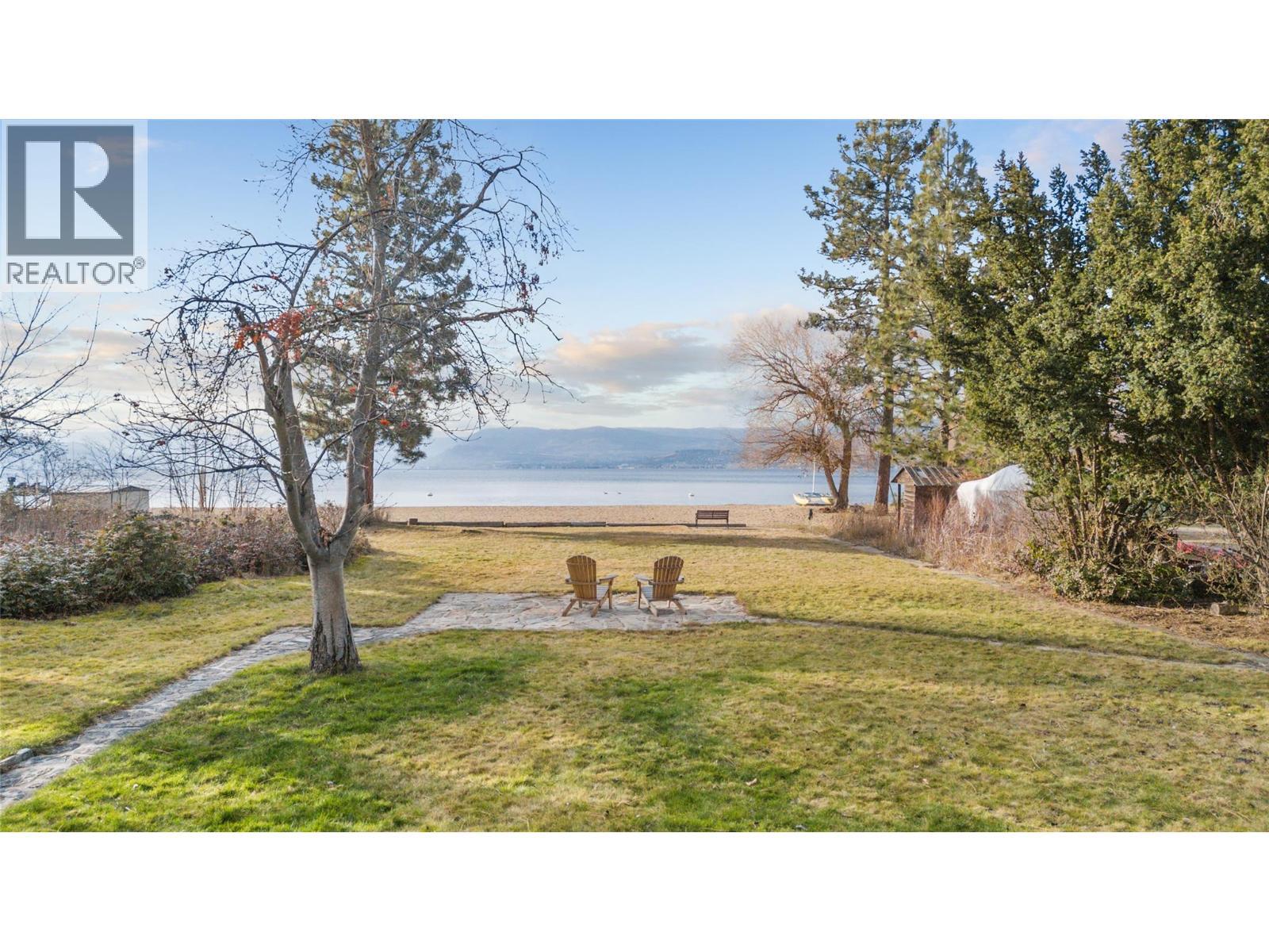 4158 Lakeshore Road. Kelowna, British Columbia