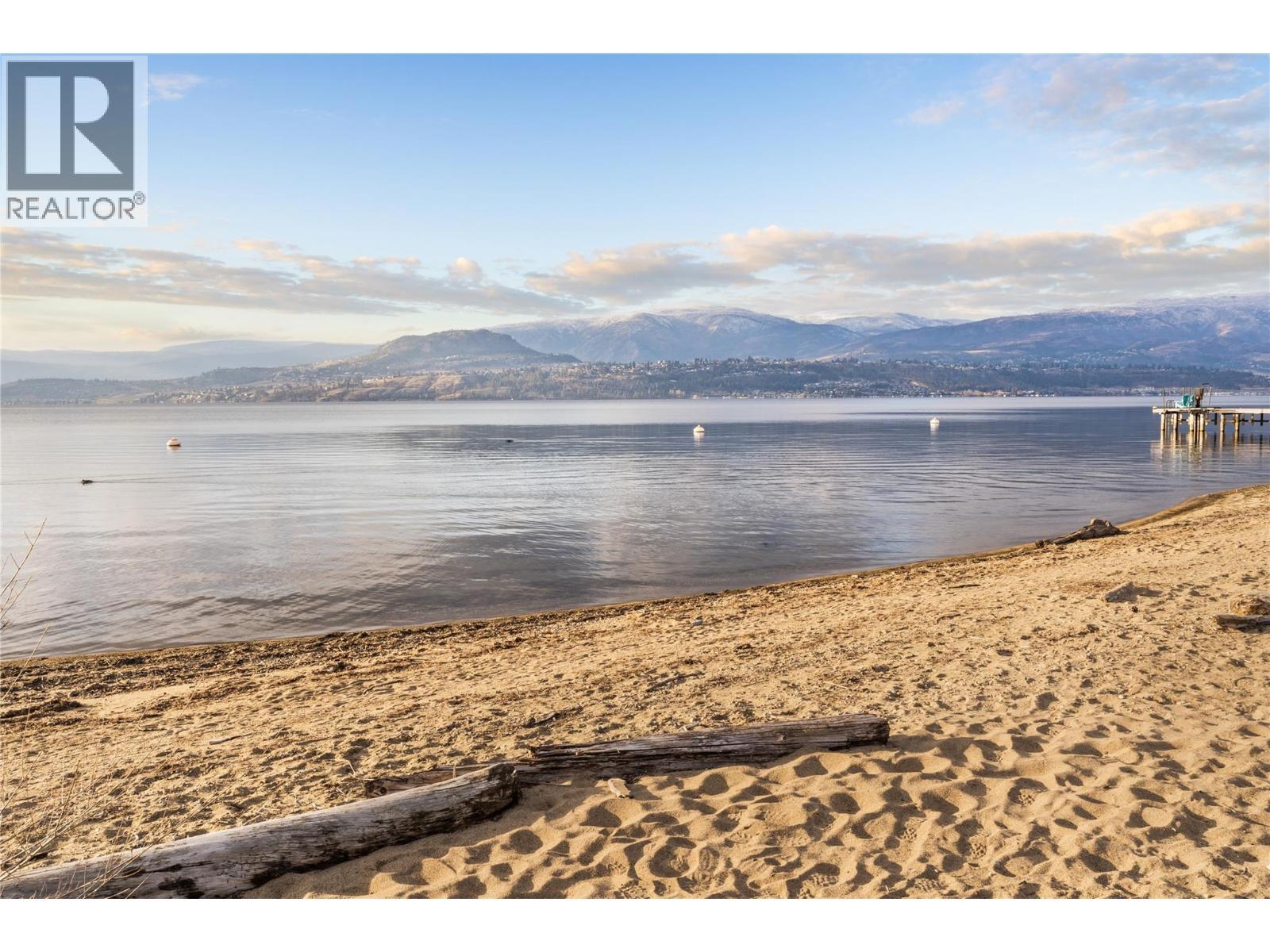 4158 Lakeshore Road. Kelowna, British Columbia