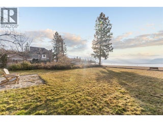 4158 Lakeshore Road. Kelowna, British Columbia