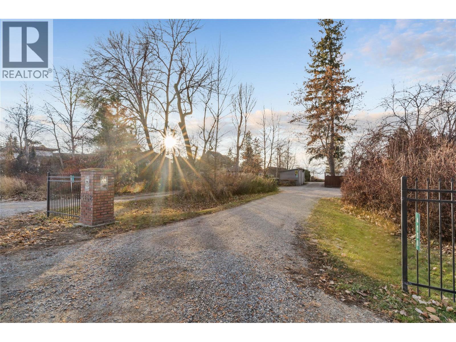 4158 Lakeshore Road. Kelowna, British Columbia