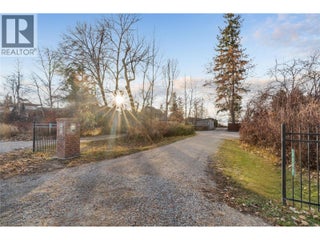 4158 Lakeshore Road. Kelowna, British Columbia