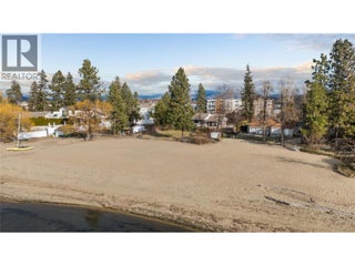 4158 Lakeshore Road. Kelowna, British Columbia