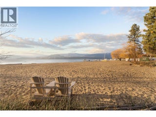 4158 Lakeshore Road. Kelowna, British Columbia
