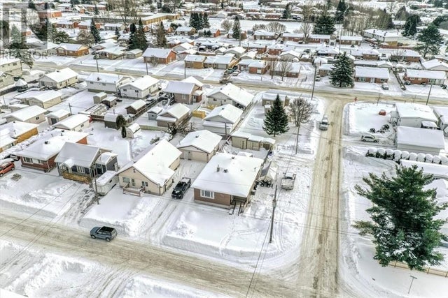 154 Charette Avenue, Chelmsford