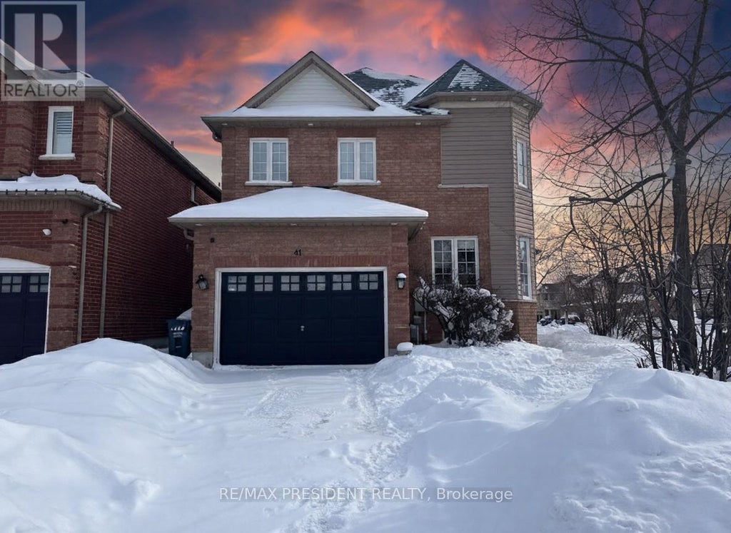 41 Fallstar Crescent, Brampton (fletcher's Meadow)