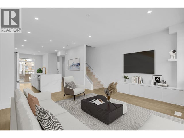 Photo of Listing #10371844