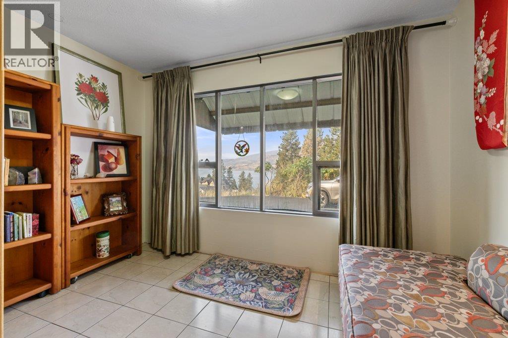 2245 Bennett Road. Kelowna, British Columbia