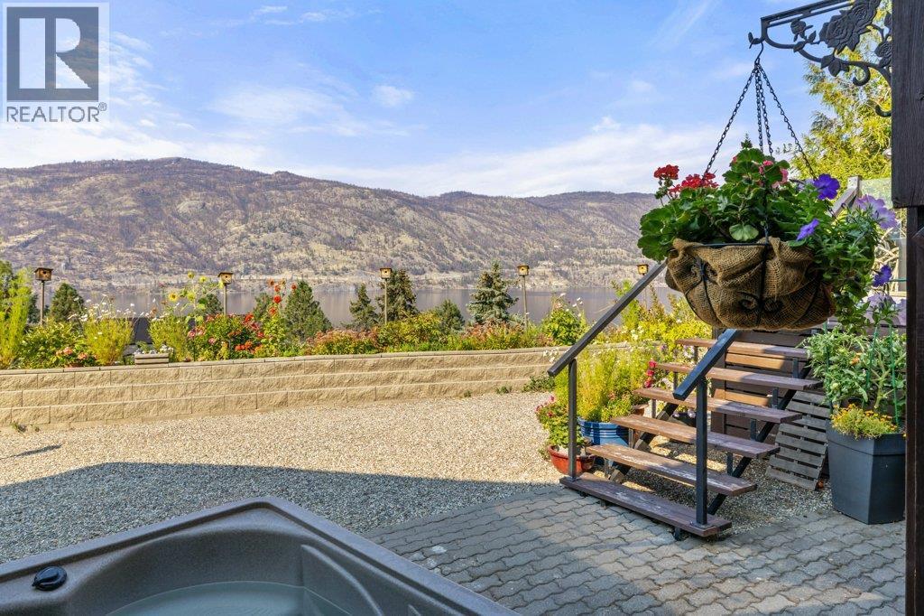 2245 Bennett Road. Kelowna, British Columbia