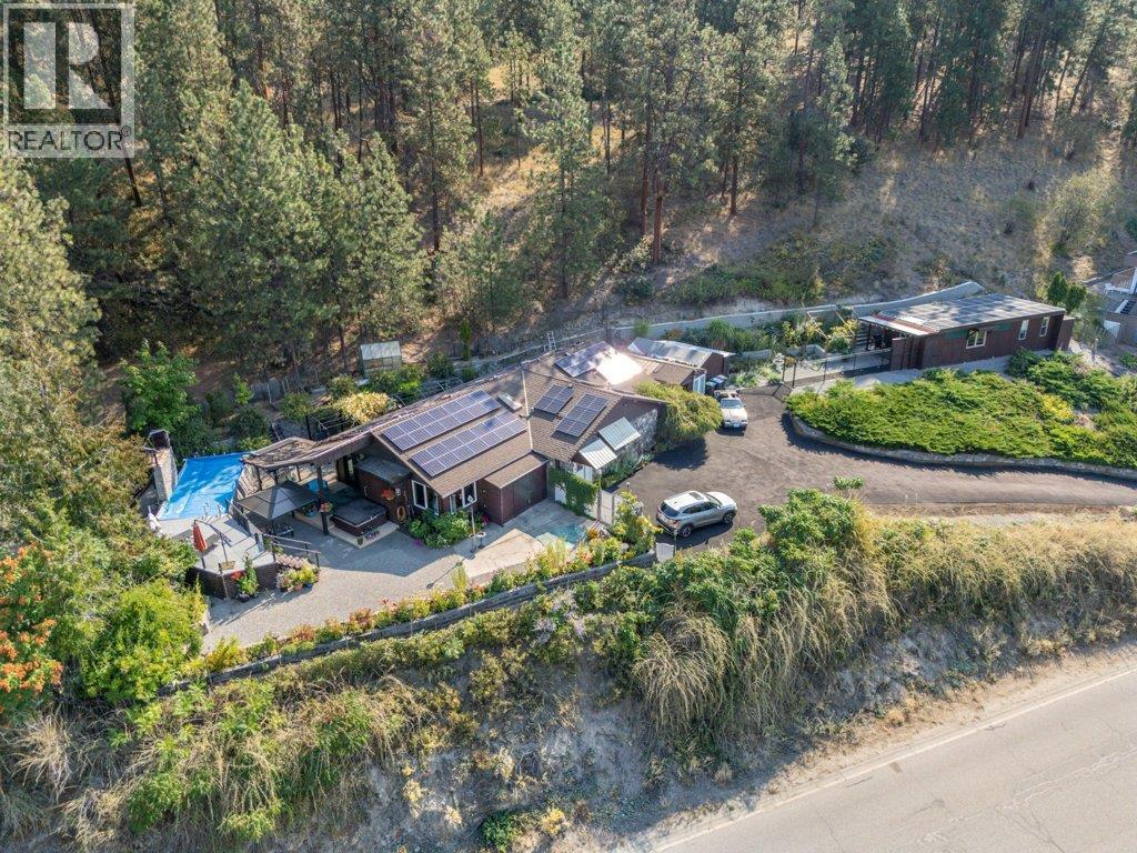 2245 Bennett Road. Kelowna, British Columbia