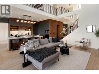 1016 Emslie Street. Kelowna, British Columbia