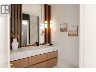 1016 Emslie Street. Kelowna, British Columbia