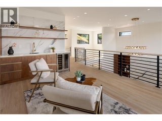 1016 Emslie Street. Kelowna, British Columbia