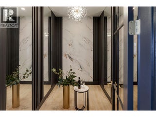 1016 Emslie Street. Kelowna, British Columbia