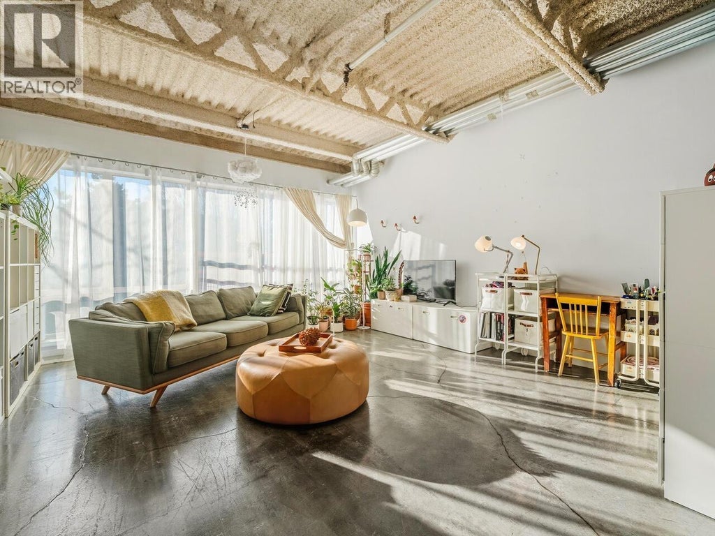 327 350 E 2nd Avenue, Vancouver